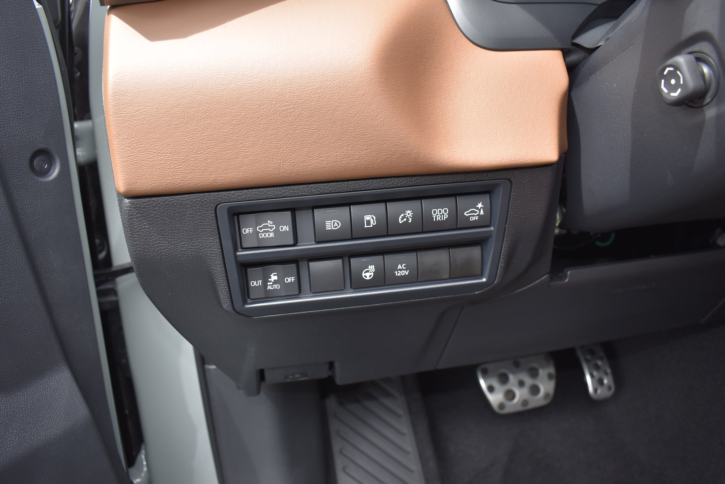 2026 Toyota Tundra 1794 Edition - Photo 10