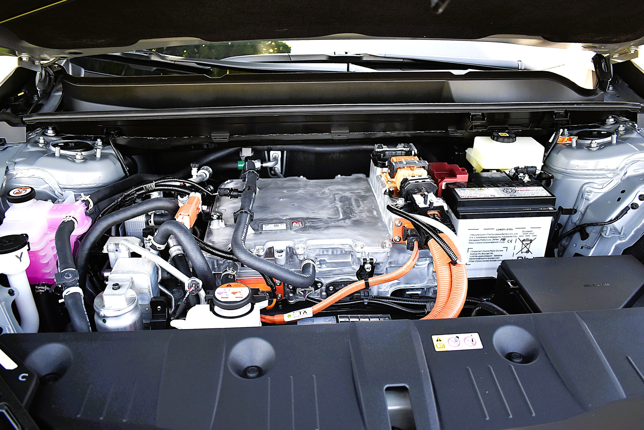 2026 Toyota C-HR XSE - Photo 6