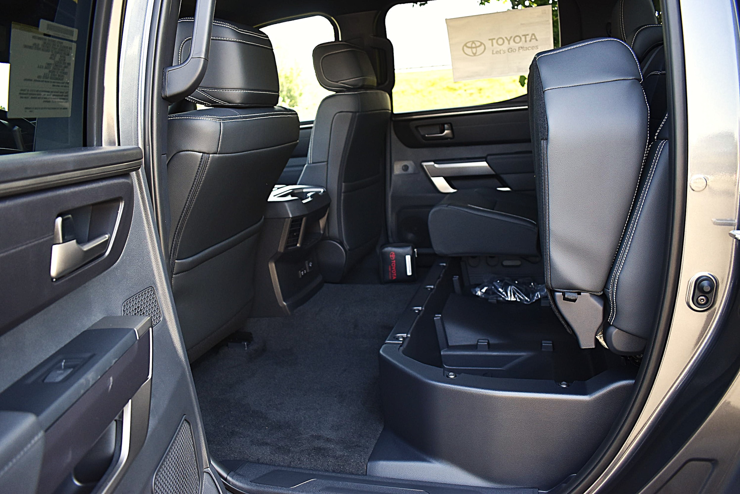 2026 Toyota Tundra SR5 - Photo 28