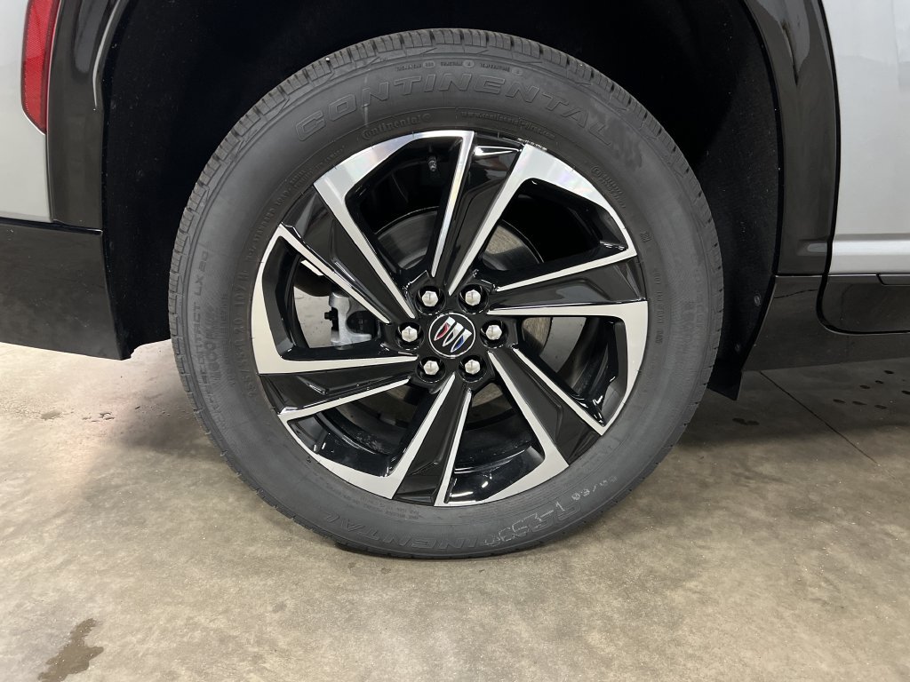 2026 Buick Enclave Sport Touring - Photo 9