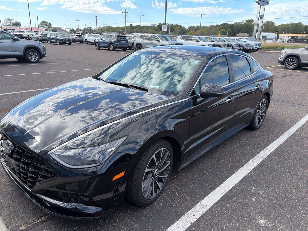 Used 2022 Hyundai Sonata Limited Sedan