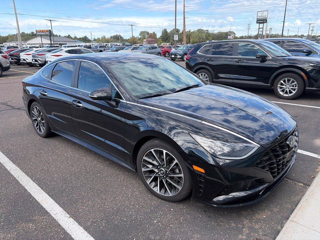 Used 2022 Hyundai Sonata Limited Sedan