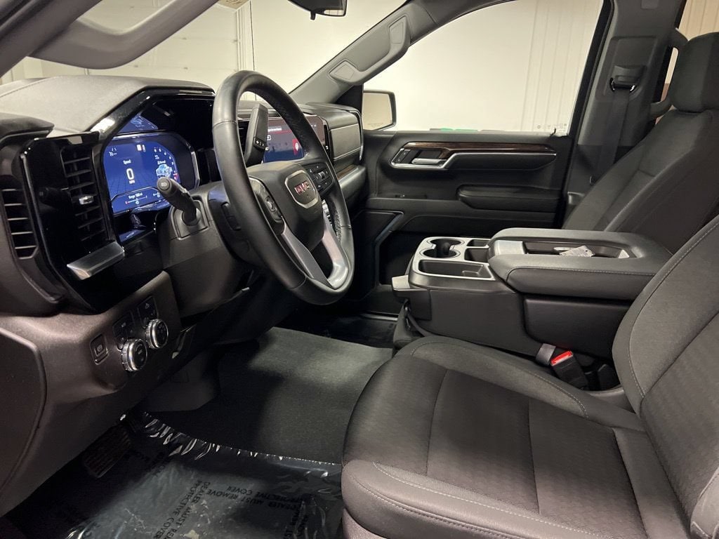 2023 GMC Sierra 1500 Elevation - Photo 9
