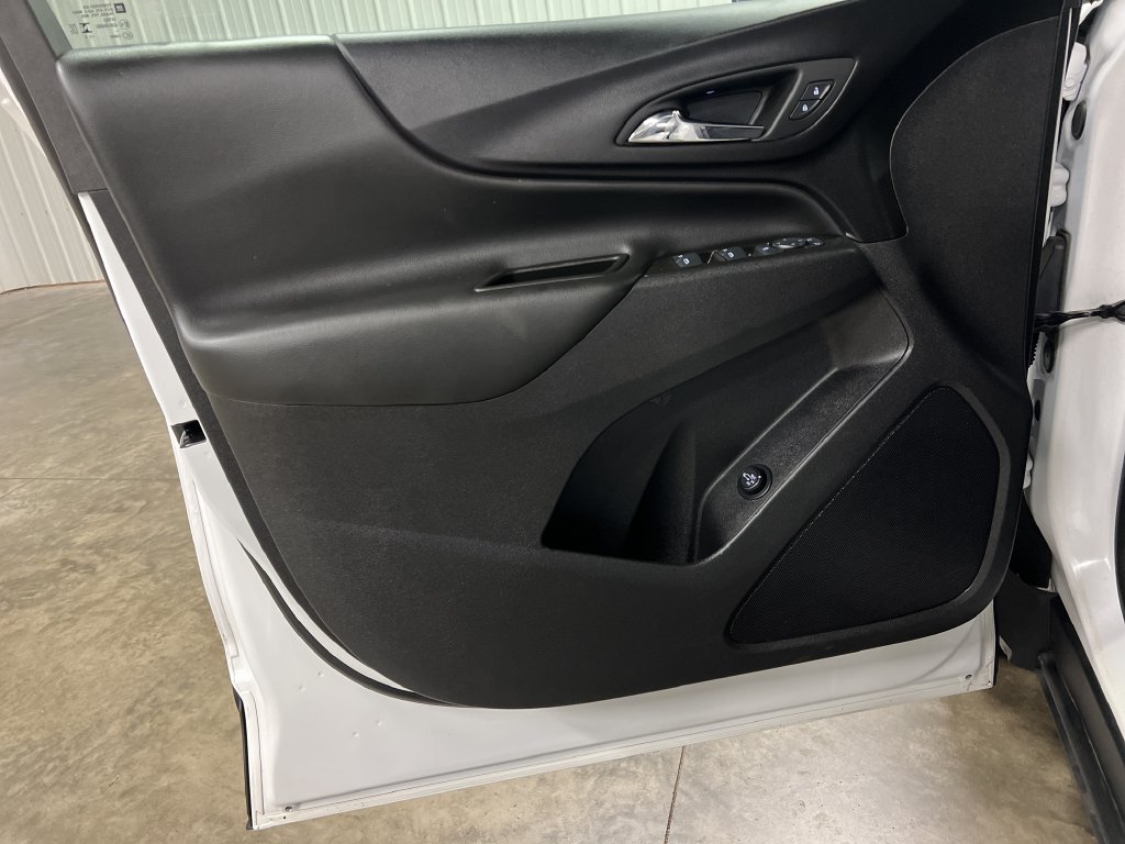 2024 Chevrolet Equinox LT - Photo 26