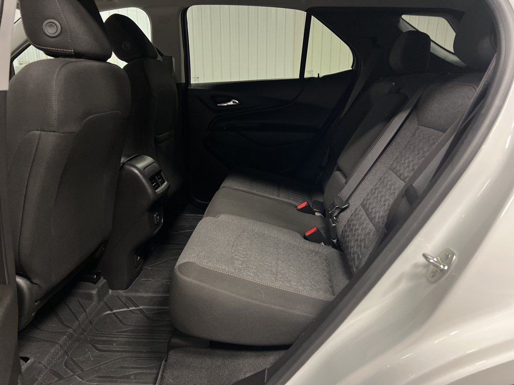 2024 Chevrolet Equinox LT - Photo 16