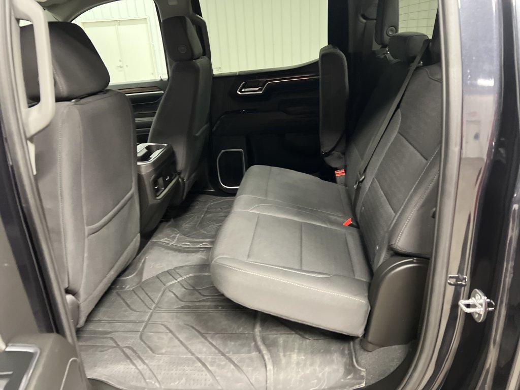 2023 Chevrolet Silverado 1500 RST - Photo 14