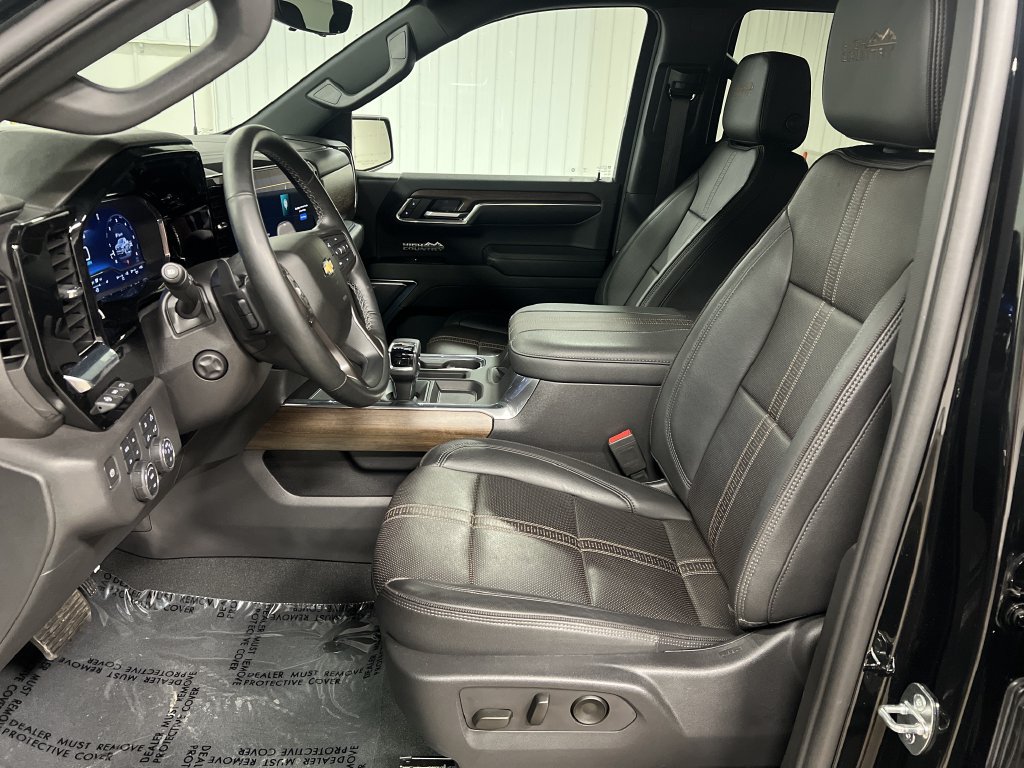 2024 Chevrolet Silverado 1500 High Country - Photo 12