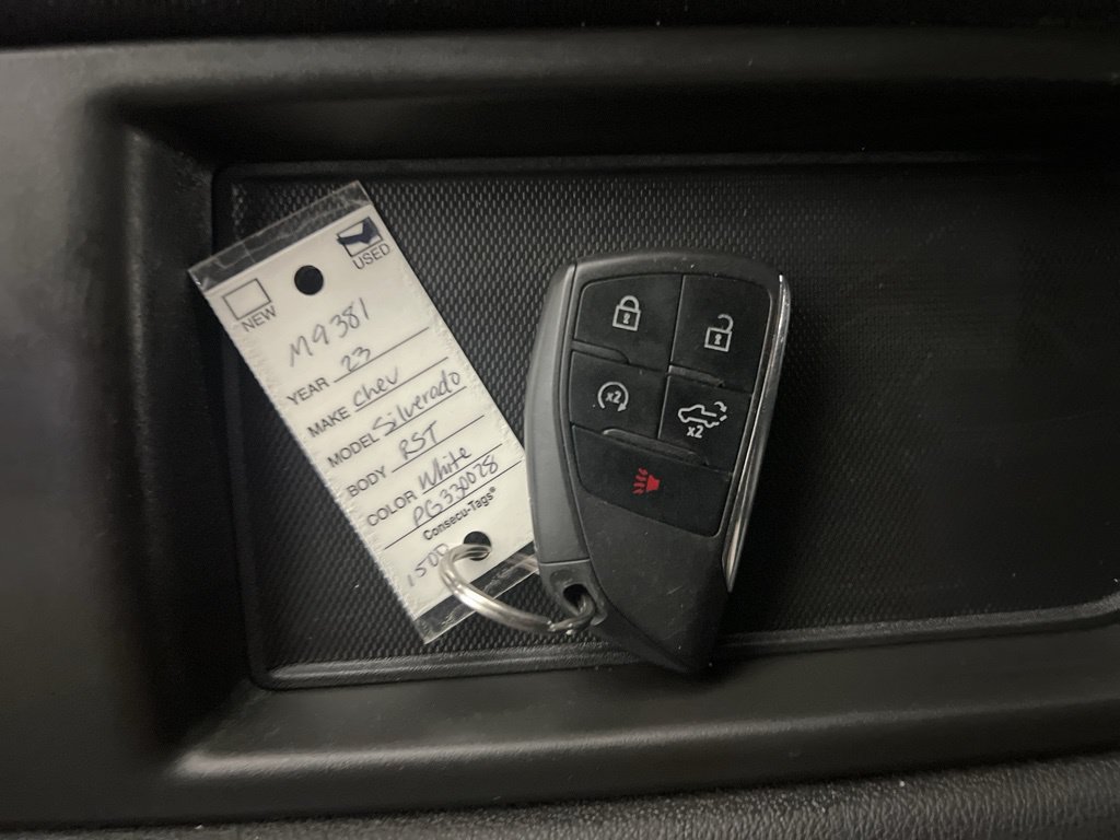 2023 Chevrolet Silverado 1500 RST - Photo 21
