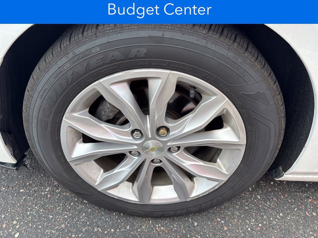Used 2020 Chevrolet Malibu LT Car
