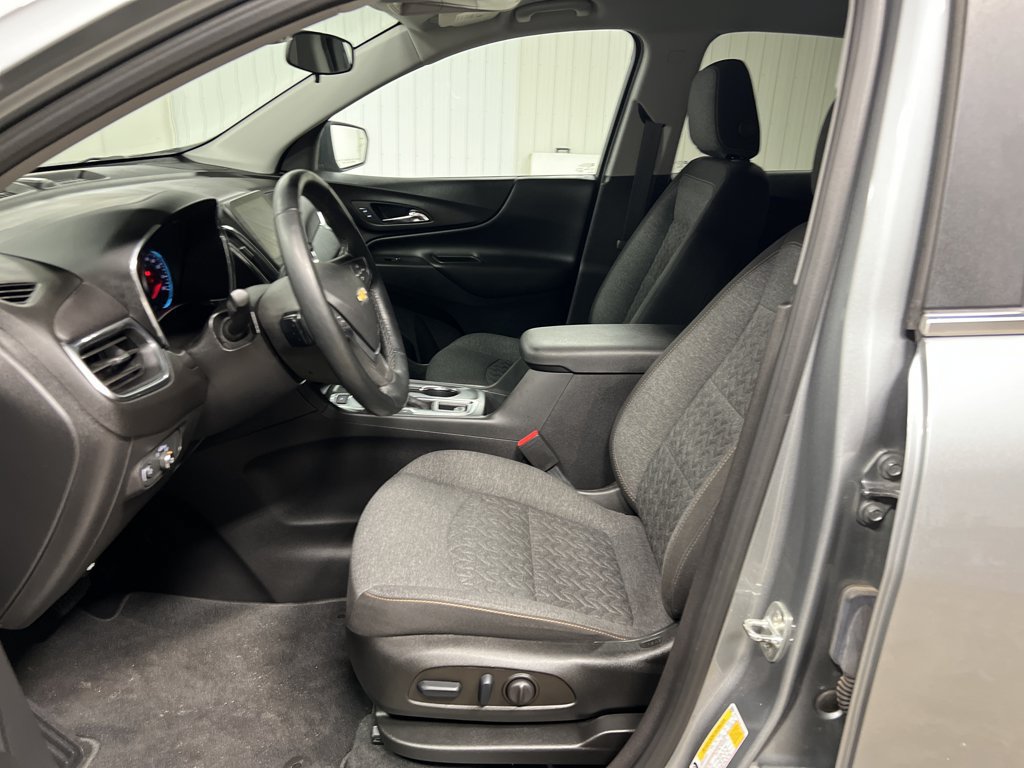 2023 Chevrolet Equinox LT - Photo 13