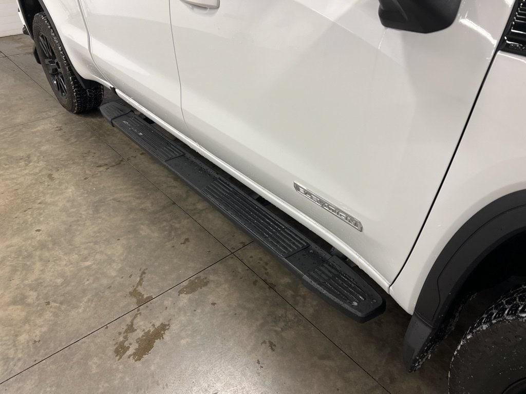 2023 GMC Sierra 1500 Elevation - Photo 9