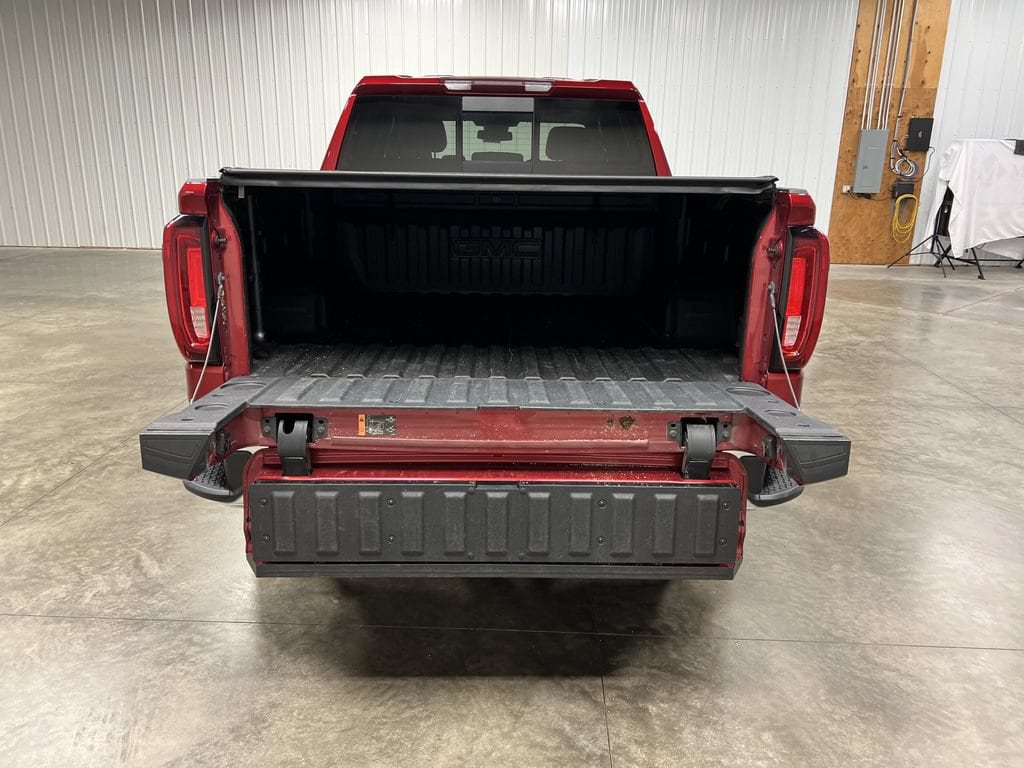 2024 GMC Sierra 1500 SLT - Photo 12