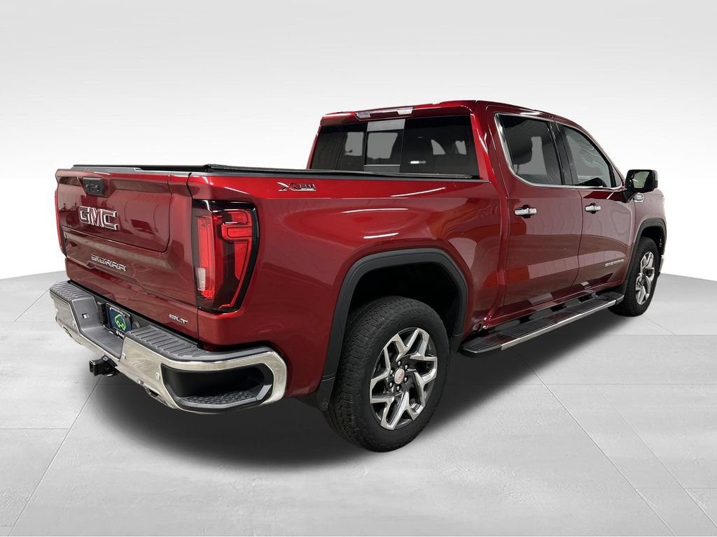2024 GMC Sierra 1500 SLT - Photo 9
