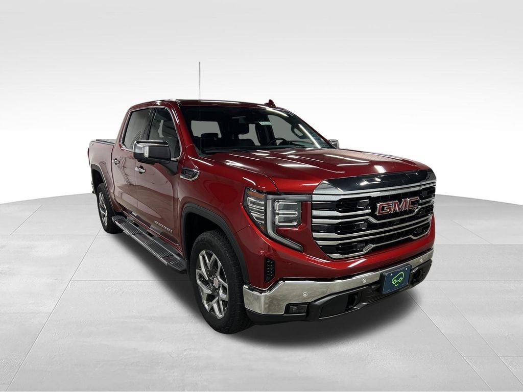 2024 GMC Sierra 1500 SLT - Photo 1