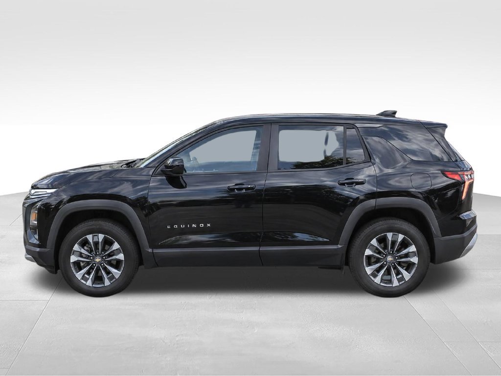 2026 Chevrolet Equinox LT - Photo 8