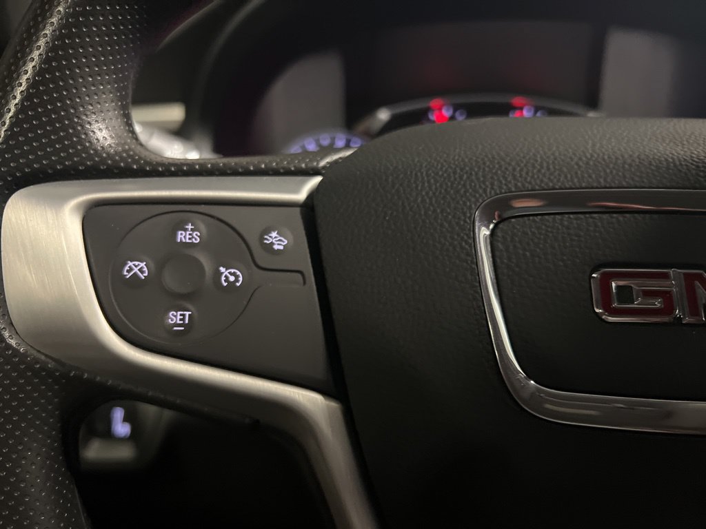 2023 GMC Acadia SLE - Photo 17