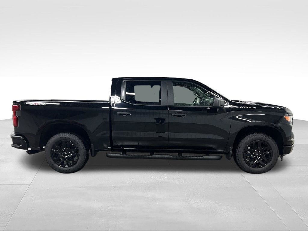 New 2026 Chevrolet Silverado 1500 Custom Truck