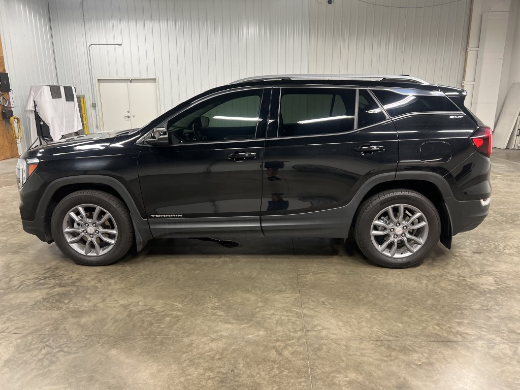 2023 GMC Terrain SLT - Photo 6