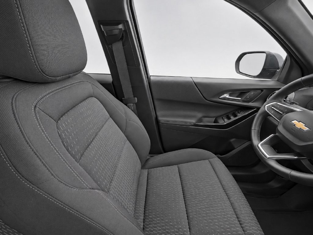 2026 Chevrolet Equinox LT - Photo 15