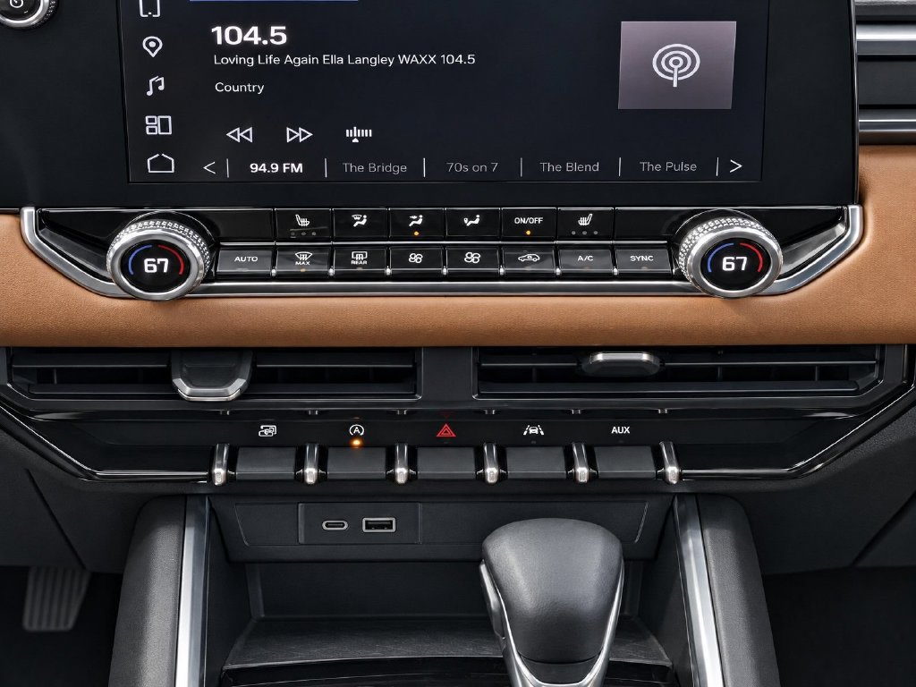 2024 GMC Canyon AT4 - Photo 10