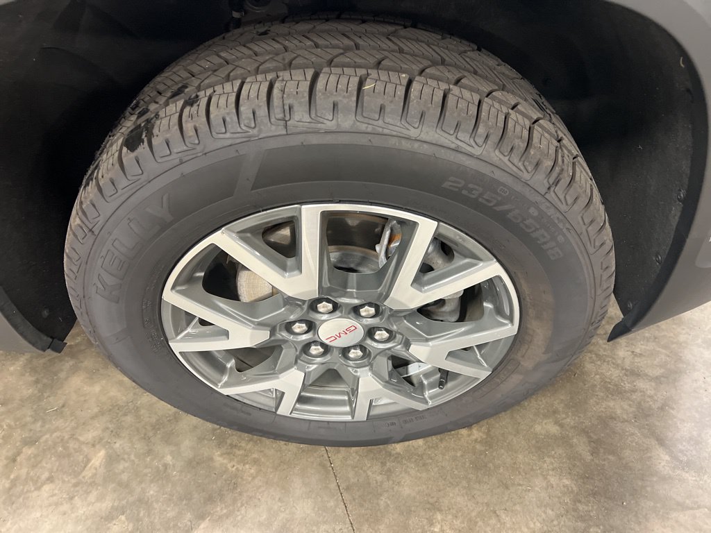 2023 GMC Acadia SLE - Photo 21