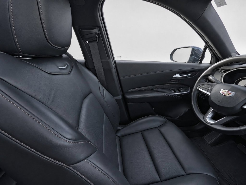 2021 Cadillac XT4 Sport - Photo 14