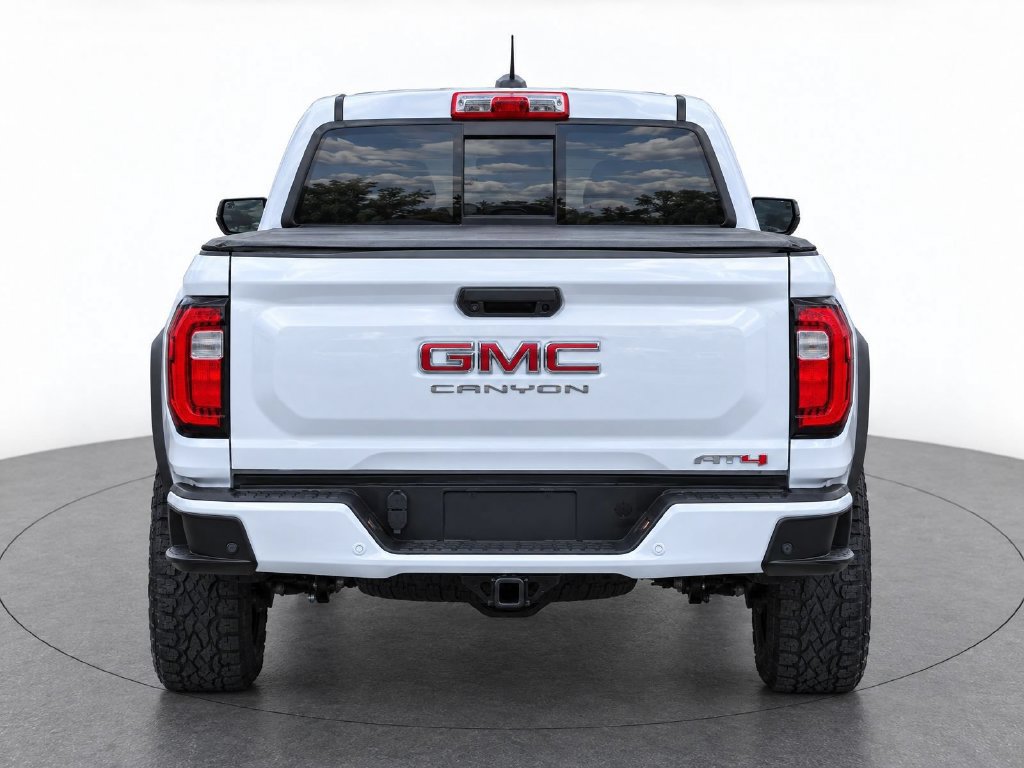 2024 GMC Canyon AT4 - Photo 7