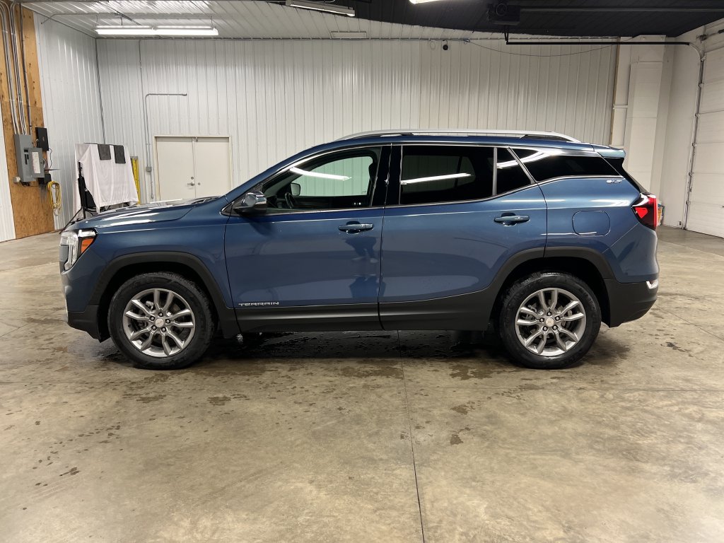2024 GMC Terrain SLT - Photo 6