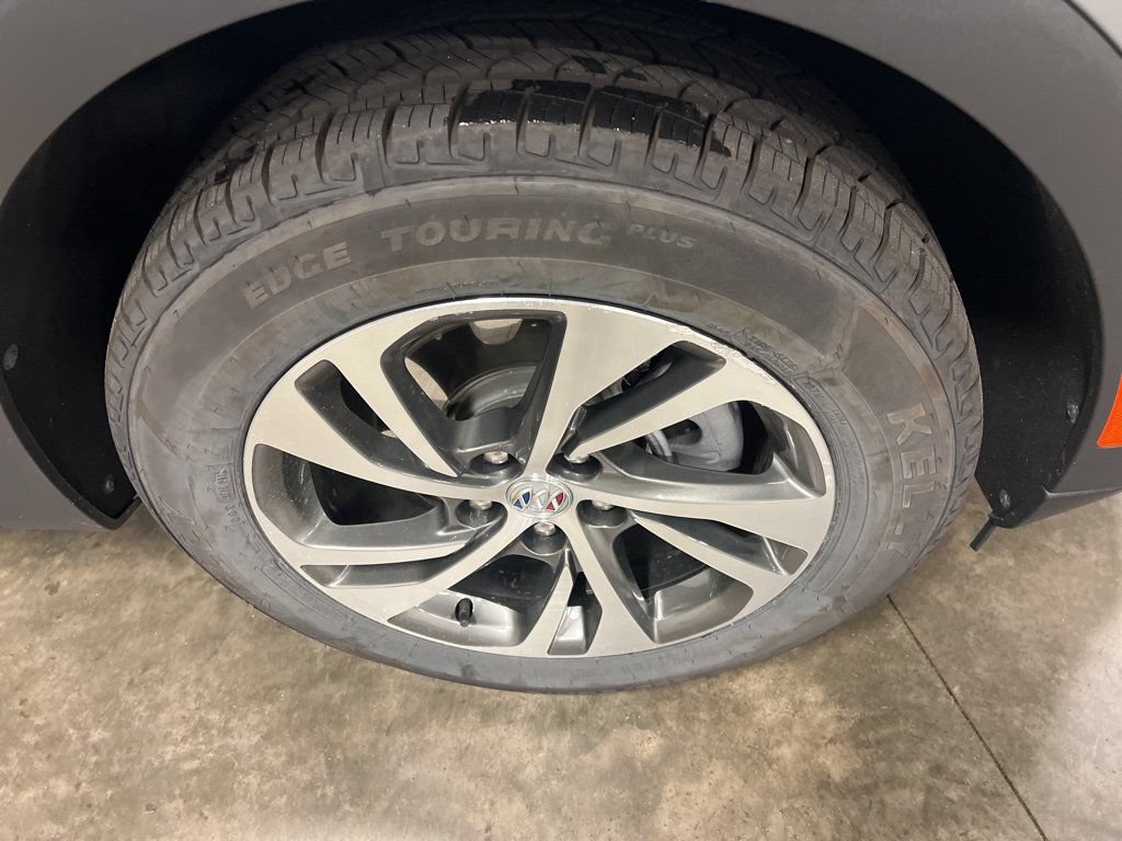 2022 Buick Envision Essence - Photo 19