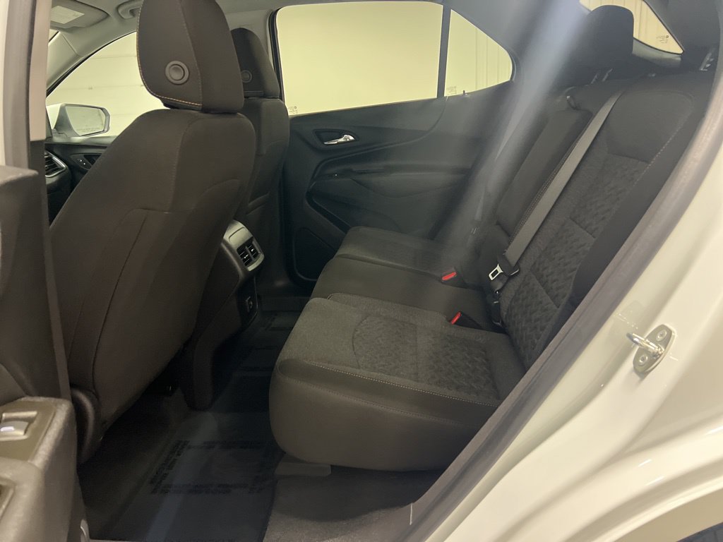 2023 Chevrolet Equinox LT - Photo 9