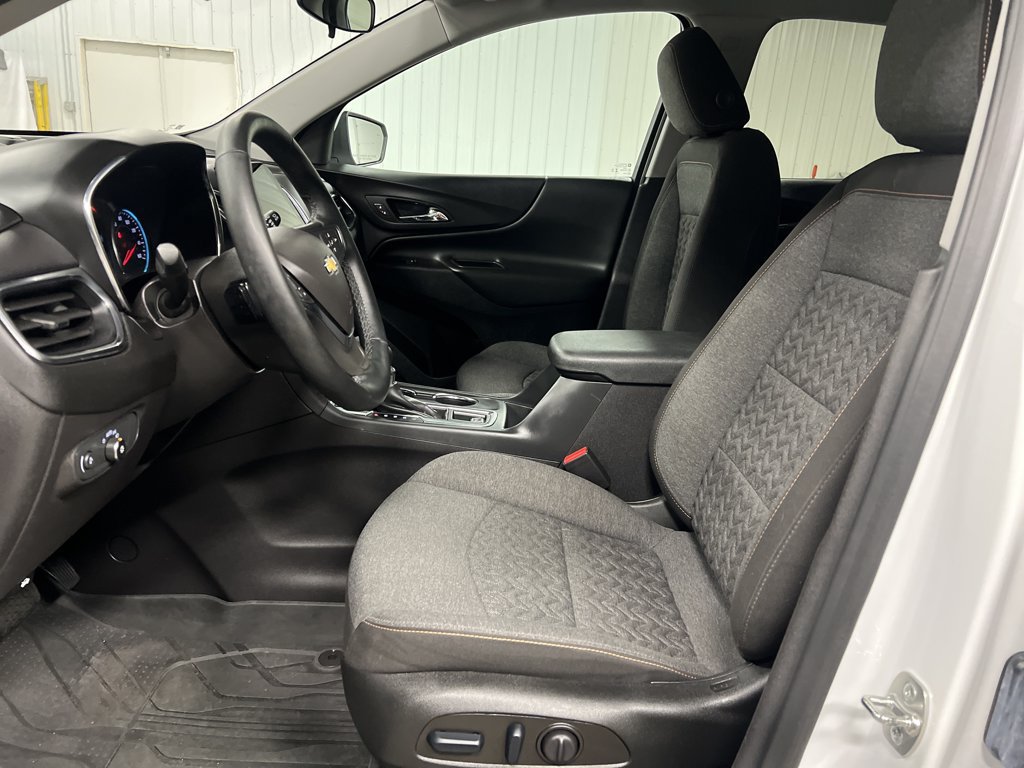 2024 Chevrolet Equinox LT - Photo 14