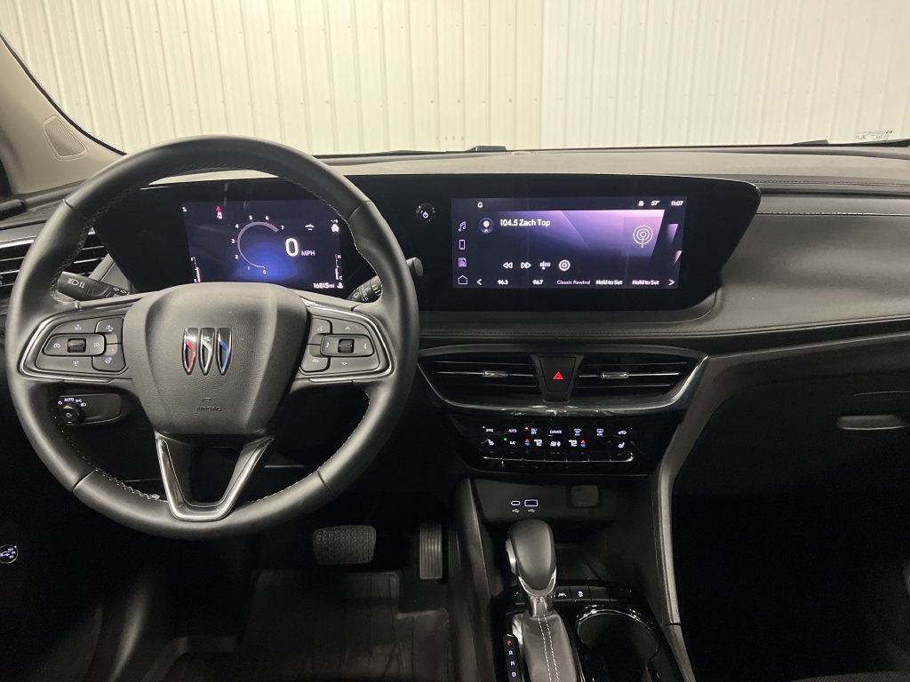 2025 Buick Encore GX Avenir - Photo 17