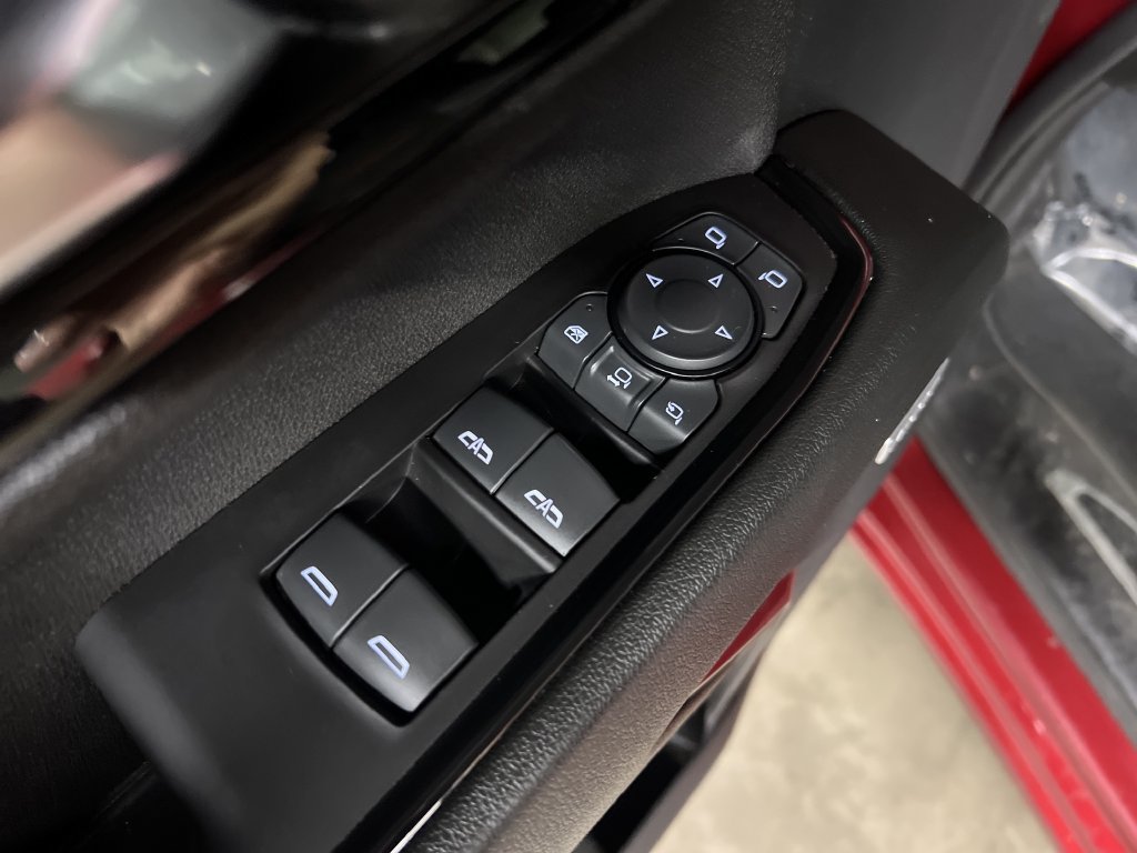 2024 GMC Sierra 2500HD AT4 - Photo 16
