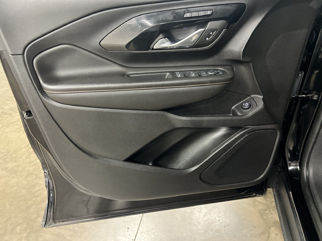2023 GMC Terrain AT4 - Photo 15