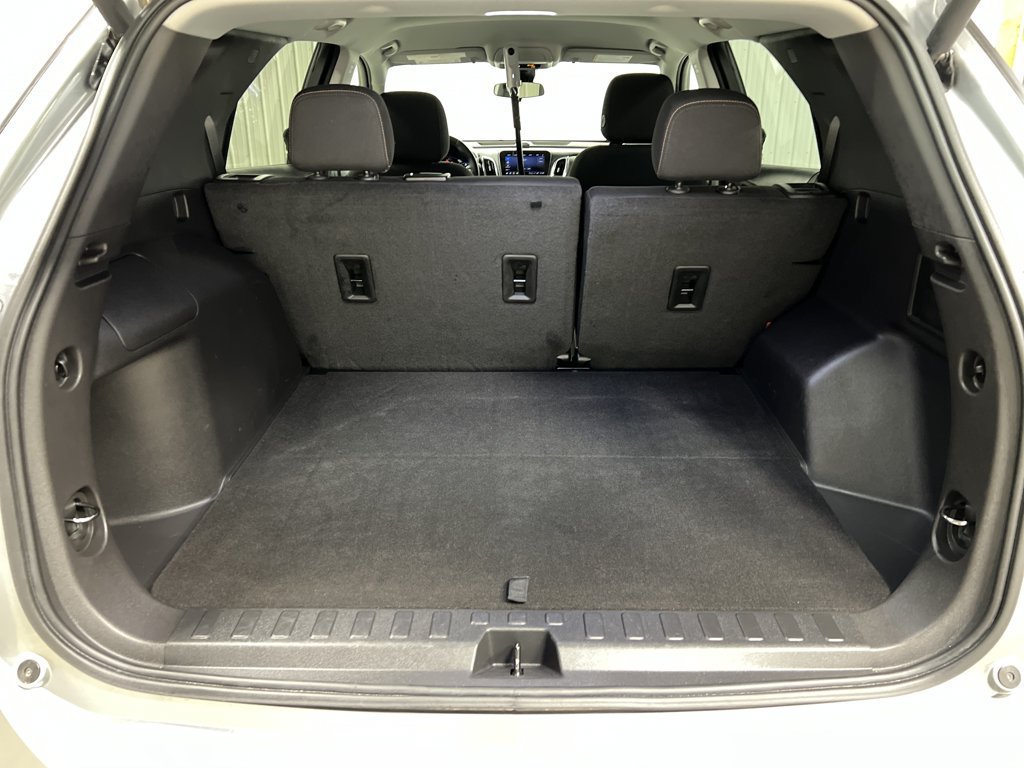 2023 Chevrolet Equinox LT - Photo 12