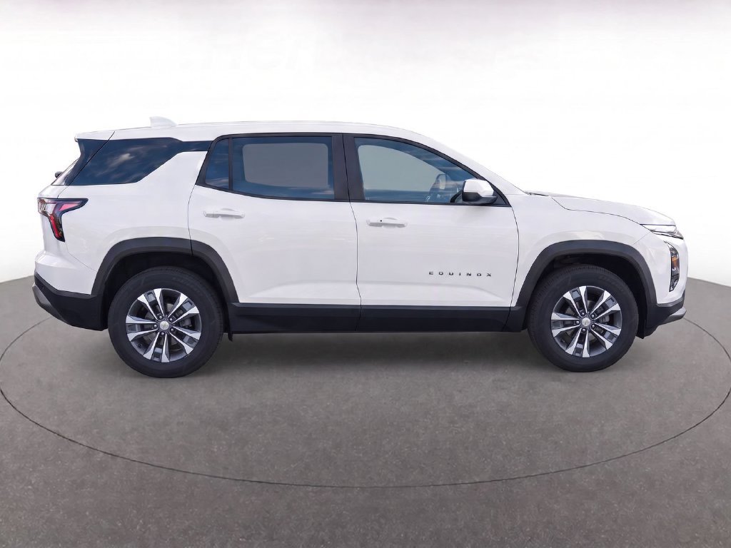 2025 Chevrolet Equinox LT - Photo 9