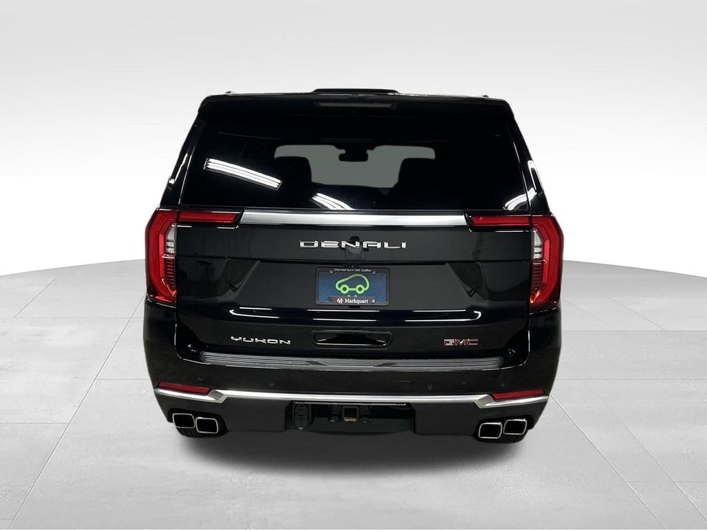 2025 GMC Yukon Denali - Photo 8