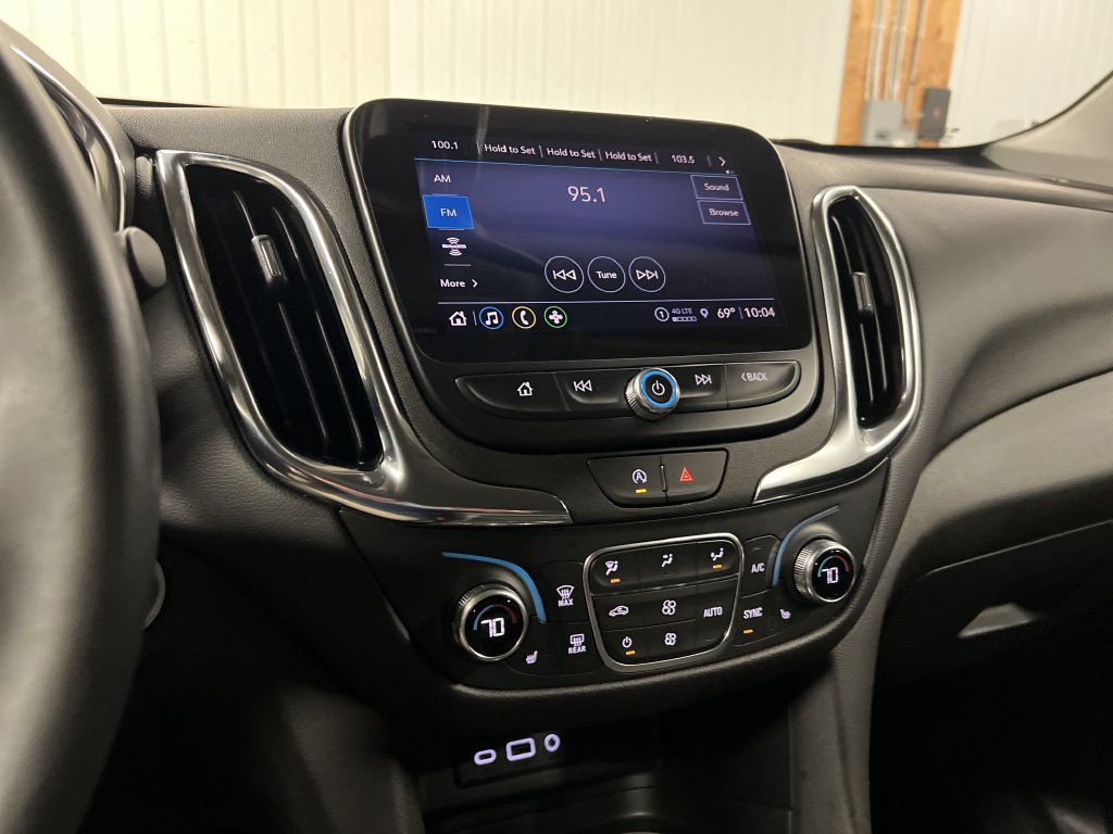2024 Chevrolet Equinox LT - Photo 22