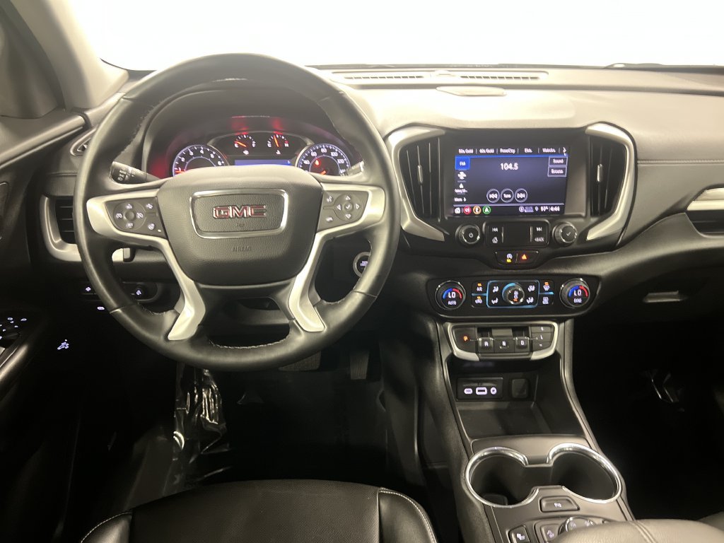 2023 GMC Terrain SLT - Photo 18
