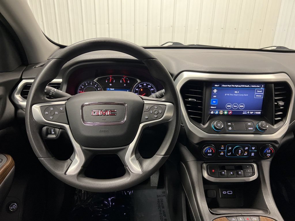 2023 GMC Acadia SLE - Photo 14