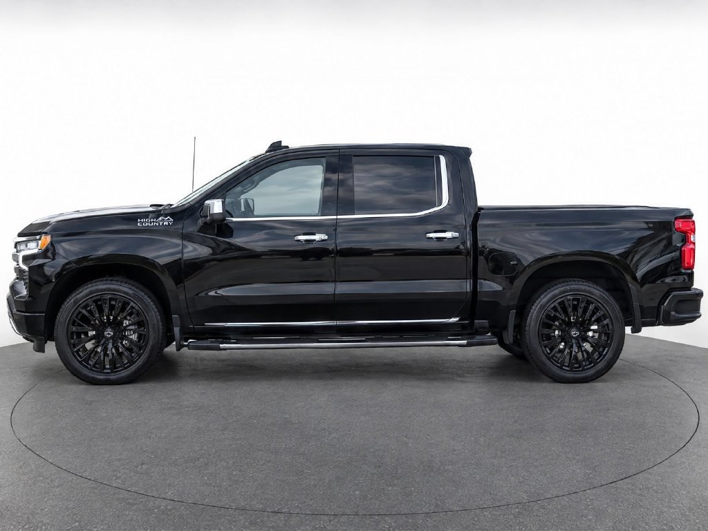2022 Chevrolet Silverado 1500 High Country - Photo 8