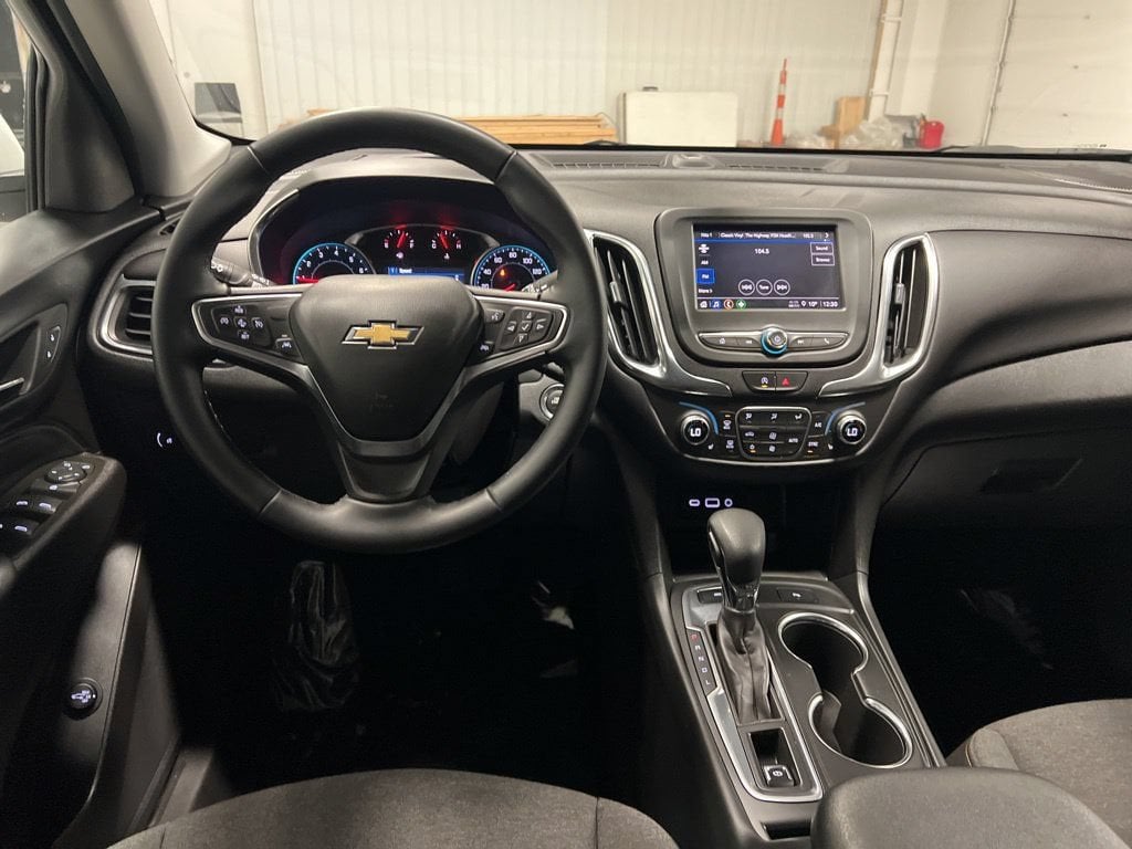 2024 Chevrolet Equinox LT - Photo 13