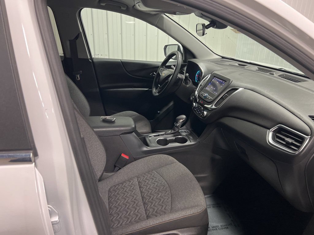2024 Chevrolet Equinox LT - Photo 9