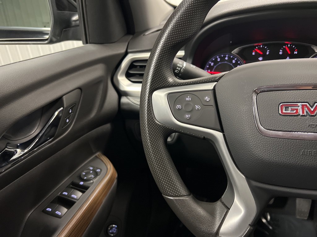 2023 GMC Acadia SLE - Photo 17