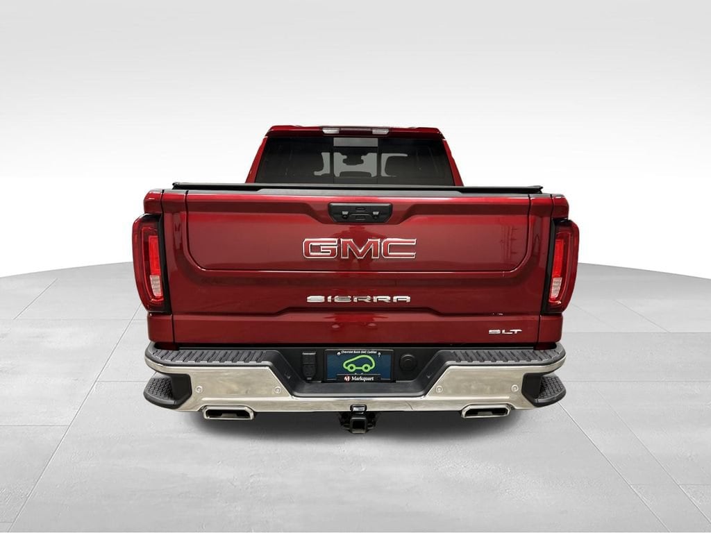 2024 GMC Sierra 1500 SLT - Photo 8