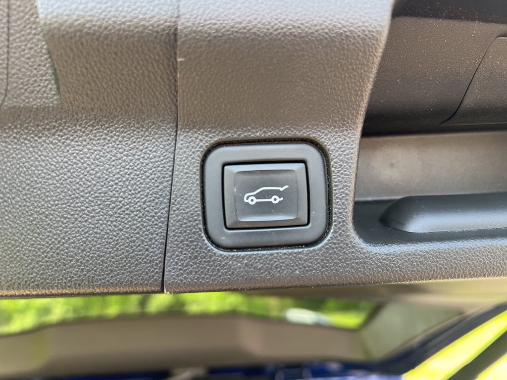 2023 GMC Acadia SLE - Photo 8