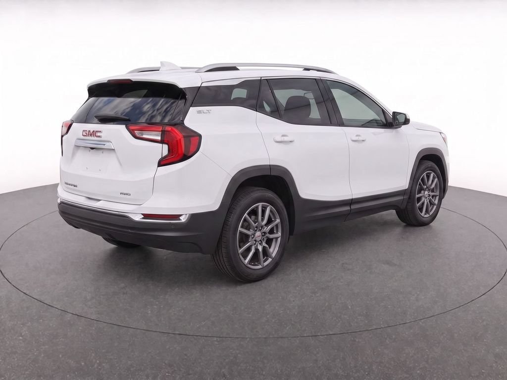 Used 2023 GMC Terrain SLT SUV
