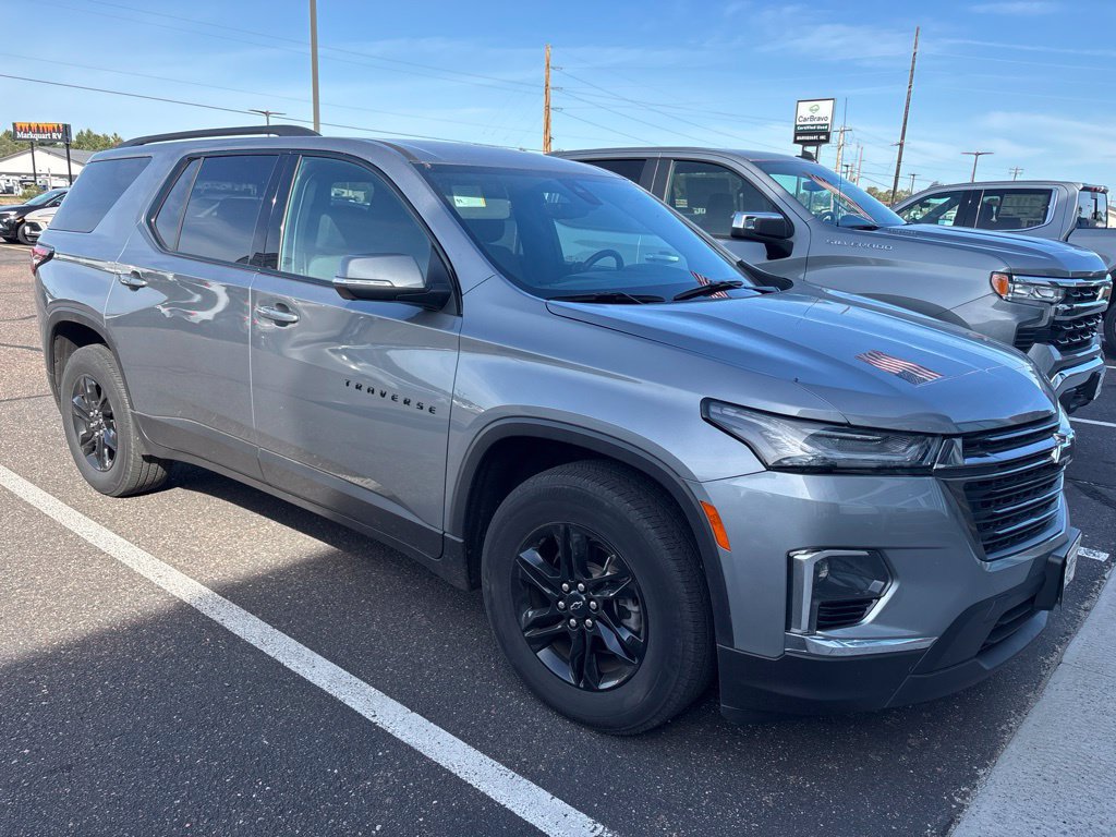 Used 2023 Chevrolet Traverse LT Cloth SUV