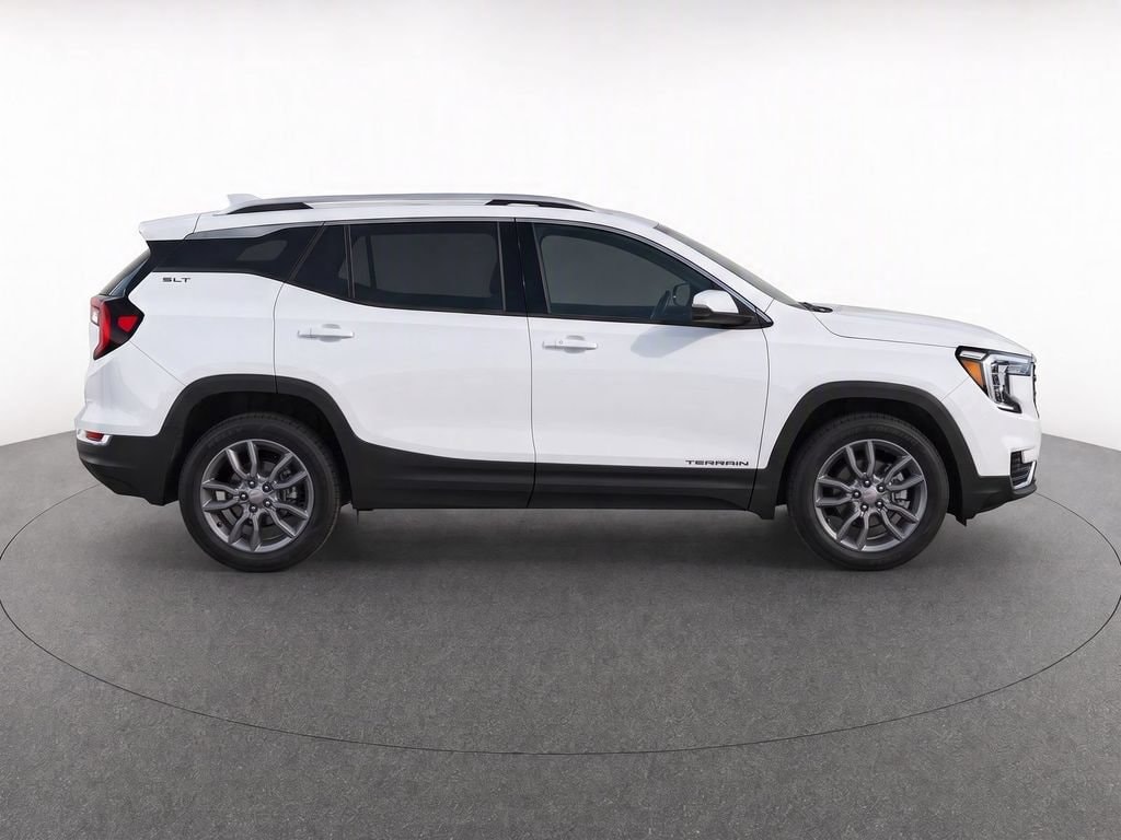 2023 GMC Terrain SLT - Photo 8