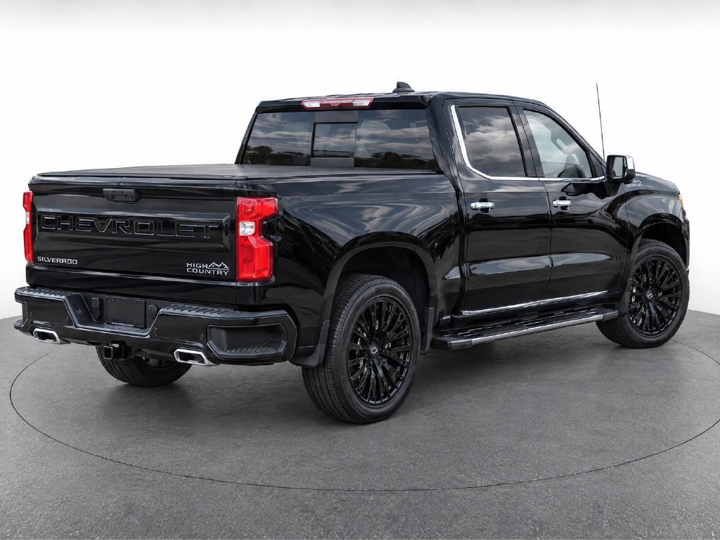 Used 2022 Chevrolet Silverado 1500 High Country Truck